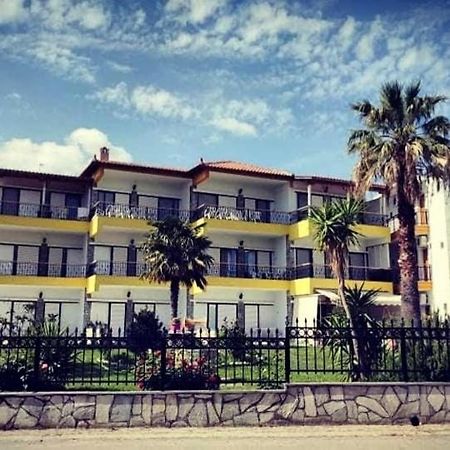 Villa Christina Sea Side A Hanioti Zewnętrze zdjęcie